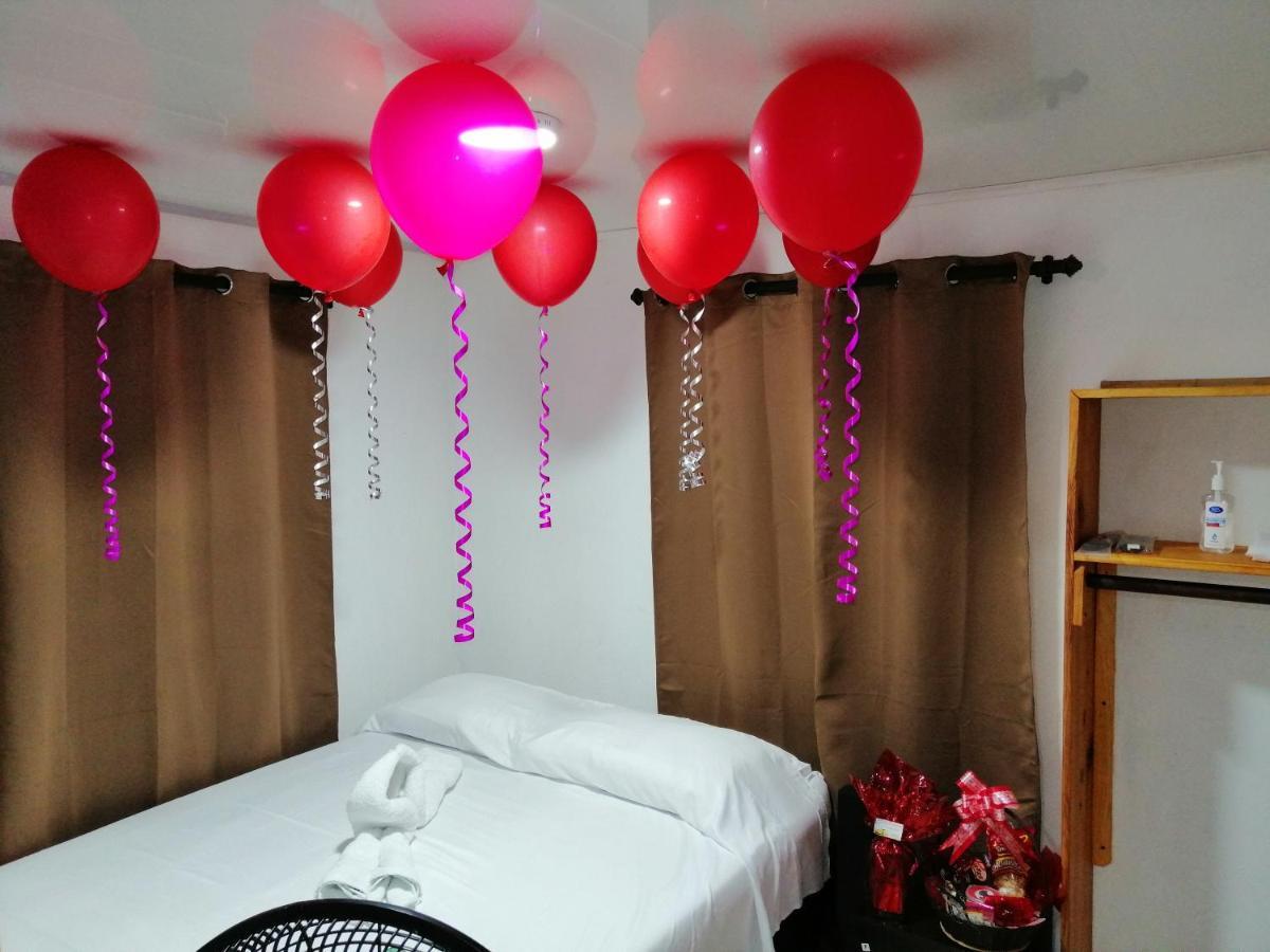 Miss Bassy'S Lodging Hotel ซานอันเดรส ภายนอก รูปภาพ