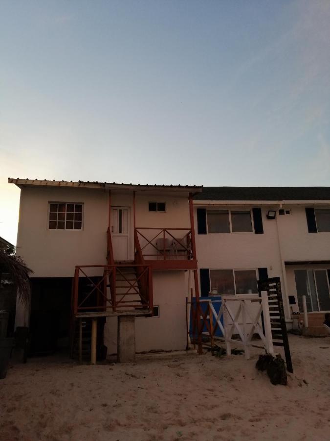 Miss Bassy'S Lodging Hotel ซานอันเดรส ภายนอก รูปภาพ